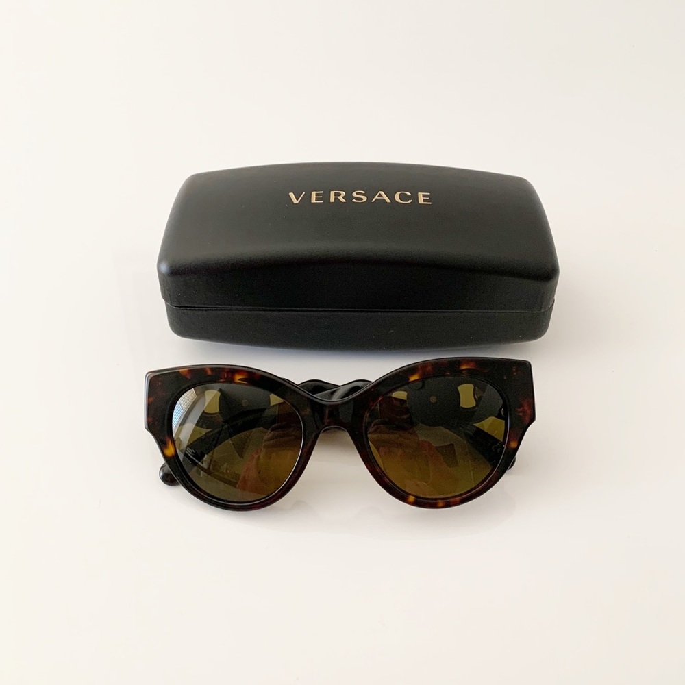 Versace Black Sunglasses - Picture 8 of 16